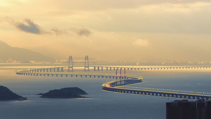 10、龐源租賃參建國家“世紀(jì)工程”港珠澳大橋（2012—2017年）_副本.jpg